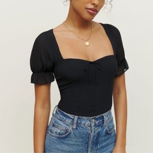 Reformation Delevan top in black